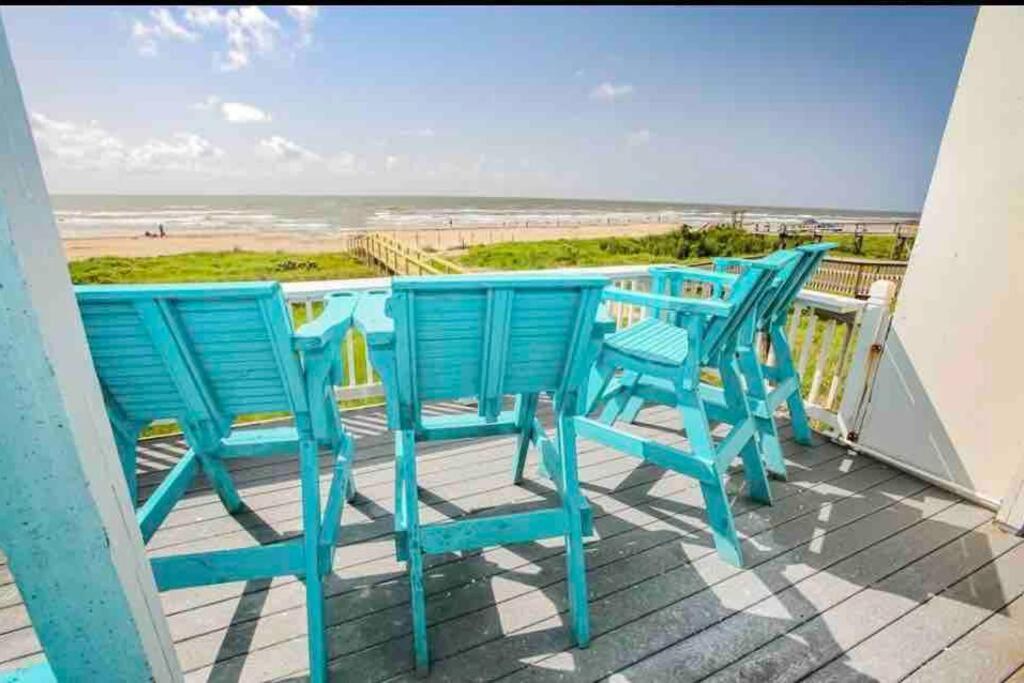 Beachfront Retreat! 3 Steps To Walkover! Surfside Beach Bagian luar foto