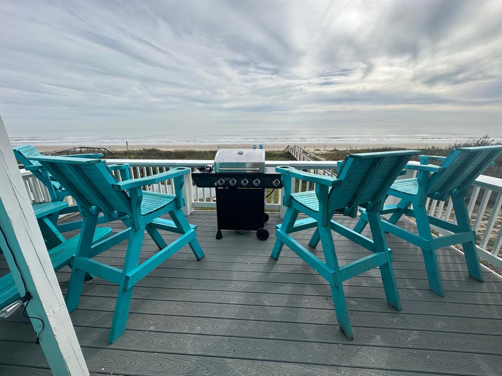 Beachfront Retreat! 3 Steps To Walkover! Surfside Beach Bagian luar foto