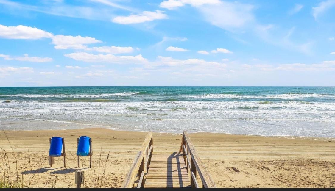 Beachfront Retreat! 3 Steps To Walkover! Surfside Beach Bagian luar foto